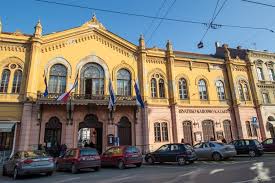 Popis kazališta u Slavoniji  sa linkom na  raspored predstava!