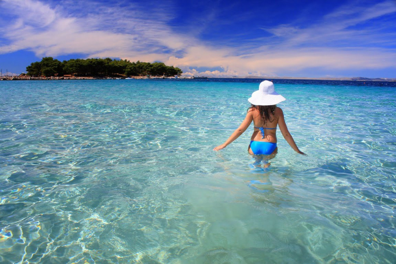 Čari mora i sunca u hotelu Colentum na otoku Murter, 494 kn za dvije osobe i 2 dana!