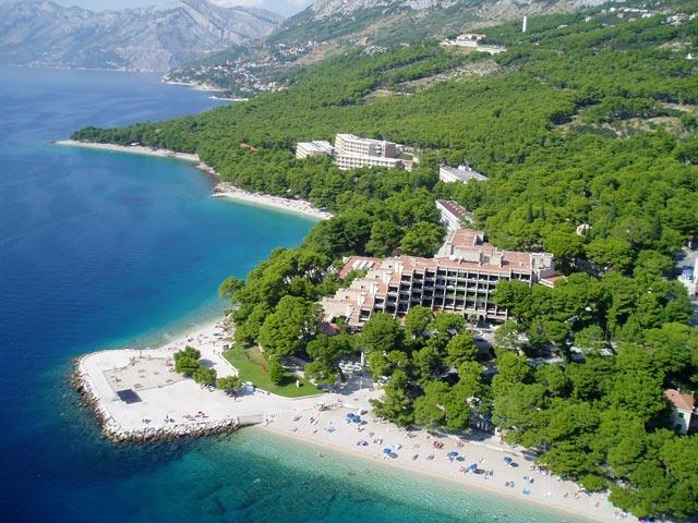  Produženi vikend Tijelovo, hotel Soline***, Brela 375 kn po osobi!