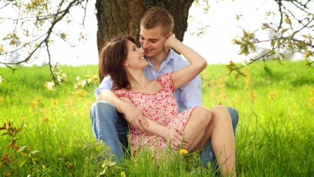 Romantika u rascvjetanom hrvatskom zagorju! Smještaj, večera i vino u dvorcu...