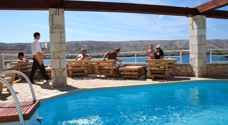 Uživajte u odmoru na Pagu, hotel Belveder*** samo 980 kn za dvoje!!