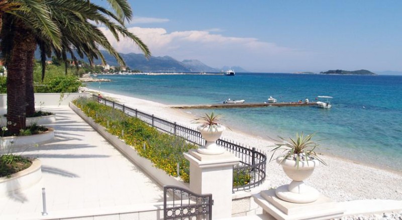 Ljeto u Orebiću! Prepustite se udobnosti hotela Indijan ****!