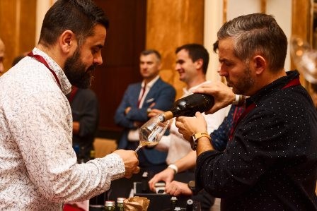 Dalmatinske Vinske Ikone utorak 28. listopada 2025.g. od 13 do 19 sati hotel...