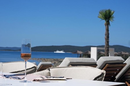 Novi hit  na otoku Ugljan:  LIOQA resort je :mjesto gdje luksuz više nije rezerviran samo za bogate 